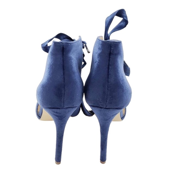 Badgley Mischka Sapphire Blue Velvet Lace Up Stilettos. 
Size 10. 
Pristine. - Picture 4 of 10